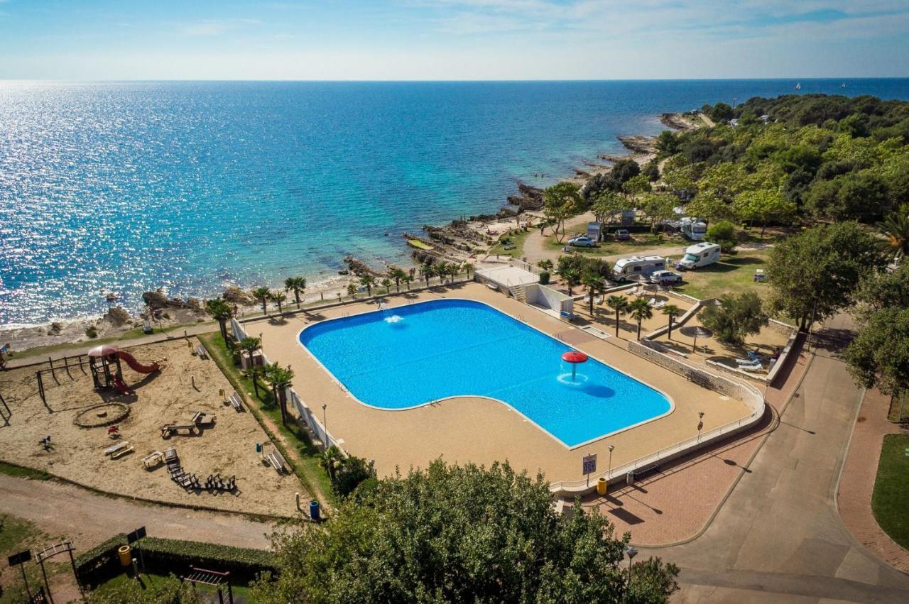 Eurocamp Mobile Homes At Fkk Naturist Campsite Ulika Πόρετς Εξωτερικό φωτογραφία